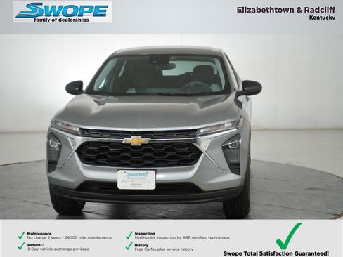 Used 2024 Chevrolet Trax LS w/ Driver Confidence Package image 10