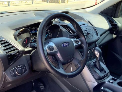 Used 2016 Ford Escape S image 17