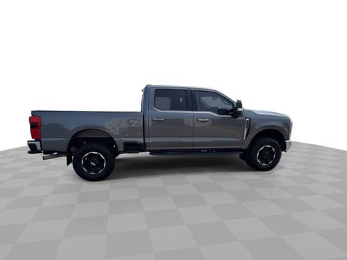 Used 2025 Ford F350 Lariat w/ Tremor Off-Road Package AWD/4WD image 10