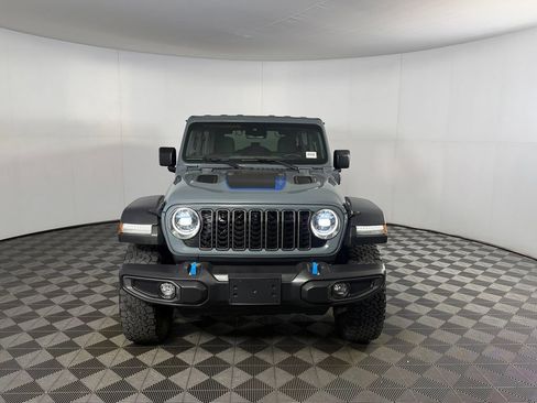 Used 2024 Jeep Wrangler Unlimited Rubicon 4xe w/ Technology Group AWD/4WD image 5