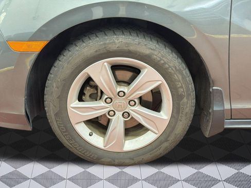 Used 2018 Honda Odyssey EX-L image 12