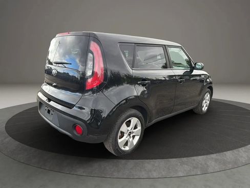 Used 2019 Kia Soul FWD image 5