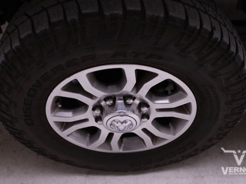 Used 2015 RAM 2500 Laramie w/ Protection Group image 10