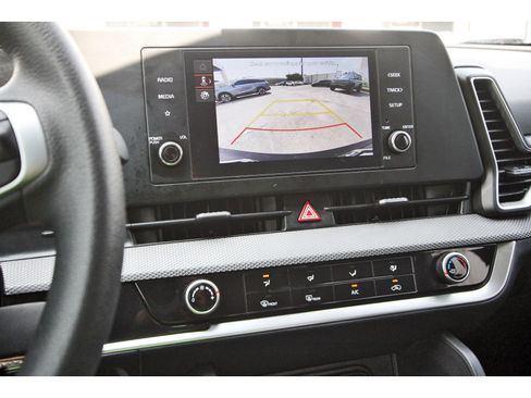 Certified 2025 Kia Sportage LX FWD image 26