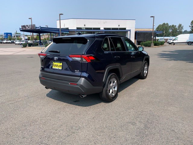 Used 2024 Toyota RAV4 XLE AWD/4WD image 6