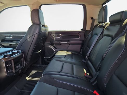 Used 2022 RAM 1500 Laramie AWD/4WD image 22