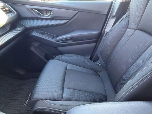 Used 2024 Subaru Ascent Premium w/ Convenience Package image 23