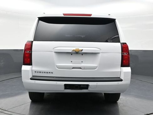 Used 2020 Chevrolet Suburban LS image 4