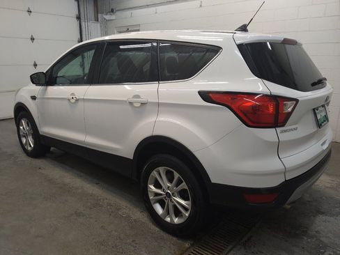 Used 2019 Ford Escape SE AWD/4WD image 3