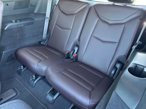 Used 2023 Cadillac XT6 Premium Luxury w/ Technology Package FWD image 15