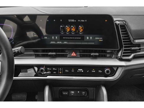 Certified 2024 Kia Sportage EX FWD image 7