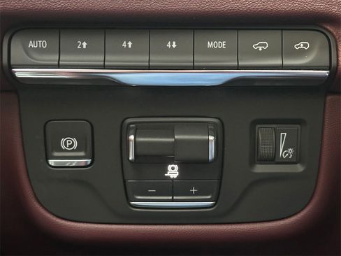 New 2026 Cadillac Escalade Sport w/ Touring Package image 32