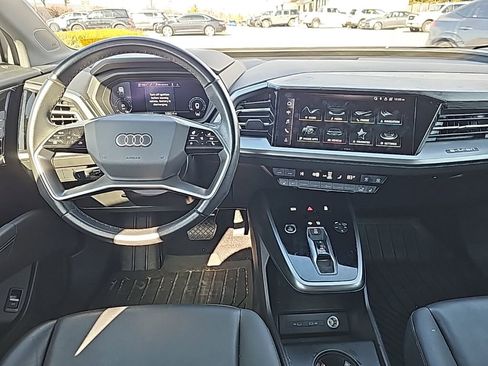 Used 2023 Audi Q4 e-tron Premium Plus w/ Premium Plus image 2