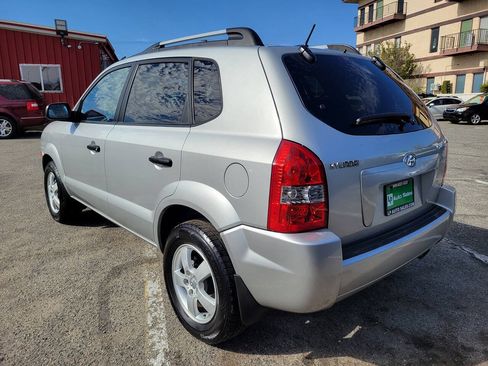 Used 2008 Hyundai Tucson GLS FWD image 3