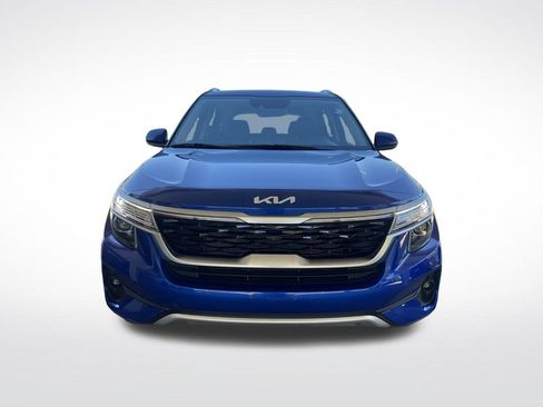 Certified 2023 Kia Seltos S w/ Navigation Package FWD image 2