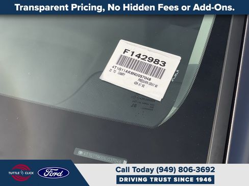 Used 2022 Toyota Camry SE w/ Carpet Mat Package (TMS) FWD image 39