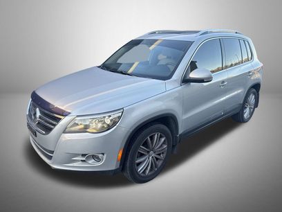 Used 2011 Volkswagen Tiguan SEL