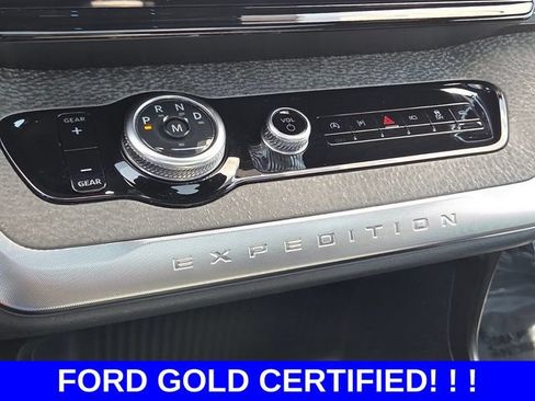Used 2025 Ford Expedition Tremor AWD/4WD image 22