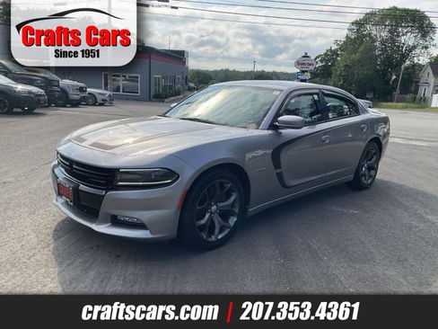 Used 2016 Dodge Charger R/T w/ Plus Group RWD image 1
