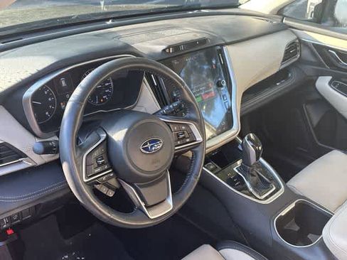 Used 2020 Subaru Outback Limited w/ Popular Package #2 AWD/4WD image 2