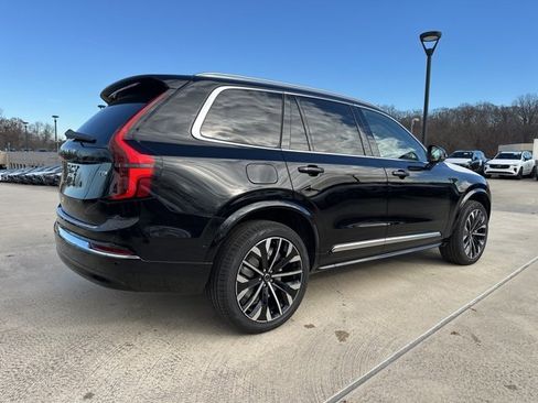 New 2026 Volvo XC90 T8 Ultra image 7