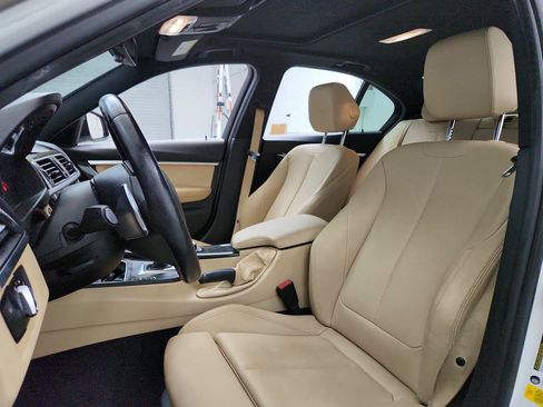 Used 2018 BMW 330i Sedan RWD image 14