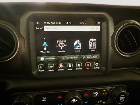 Used 2023 Jeep Wrangler Unlimited w/ 8.4" Radio Group AWD/4WD image 22
