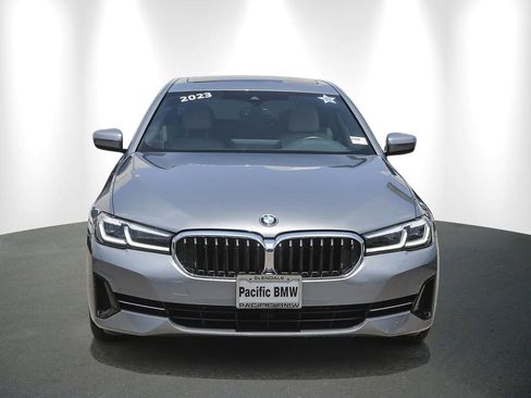Certified 2023 BMW 530i w/ Convenience Package RWD image 2