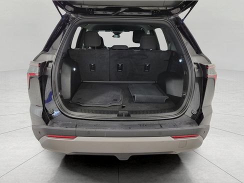 Used 2025 Chevrolet Equinox LT image 15