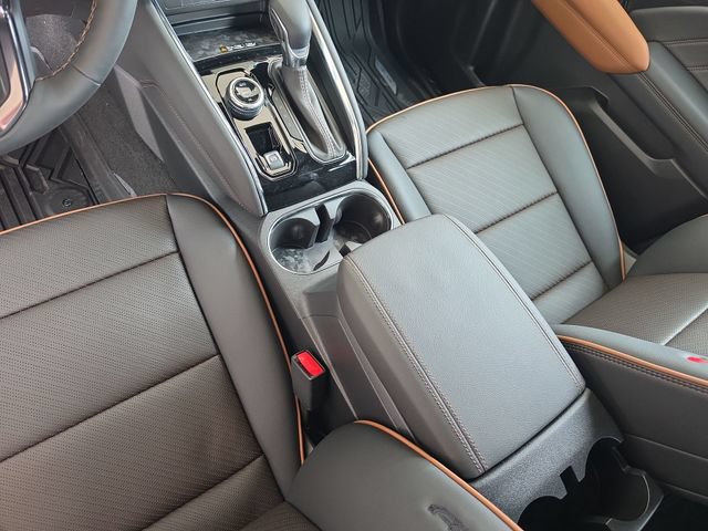 New 2026 GMC Canyon AT4 w/ Technology Plus Package AWD/4WD image 25