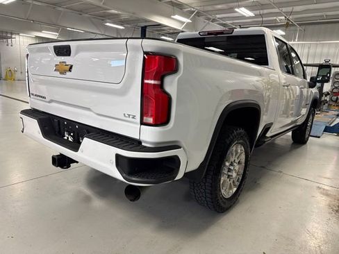 Used 2025 Chevrolet Silverado 2500 LTZ w/ Z71 Chrome Sport Edition AWD/4WD image 16
