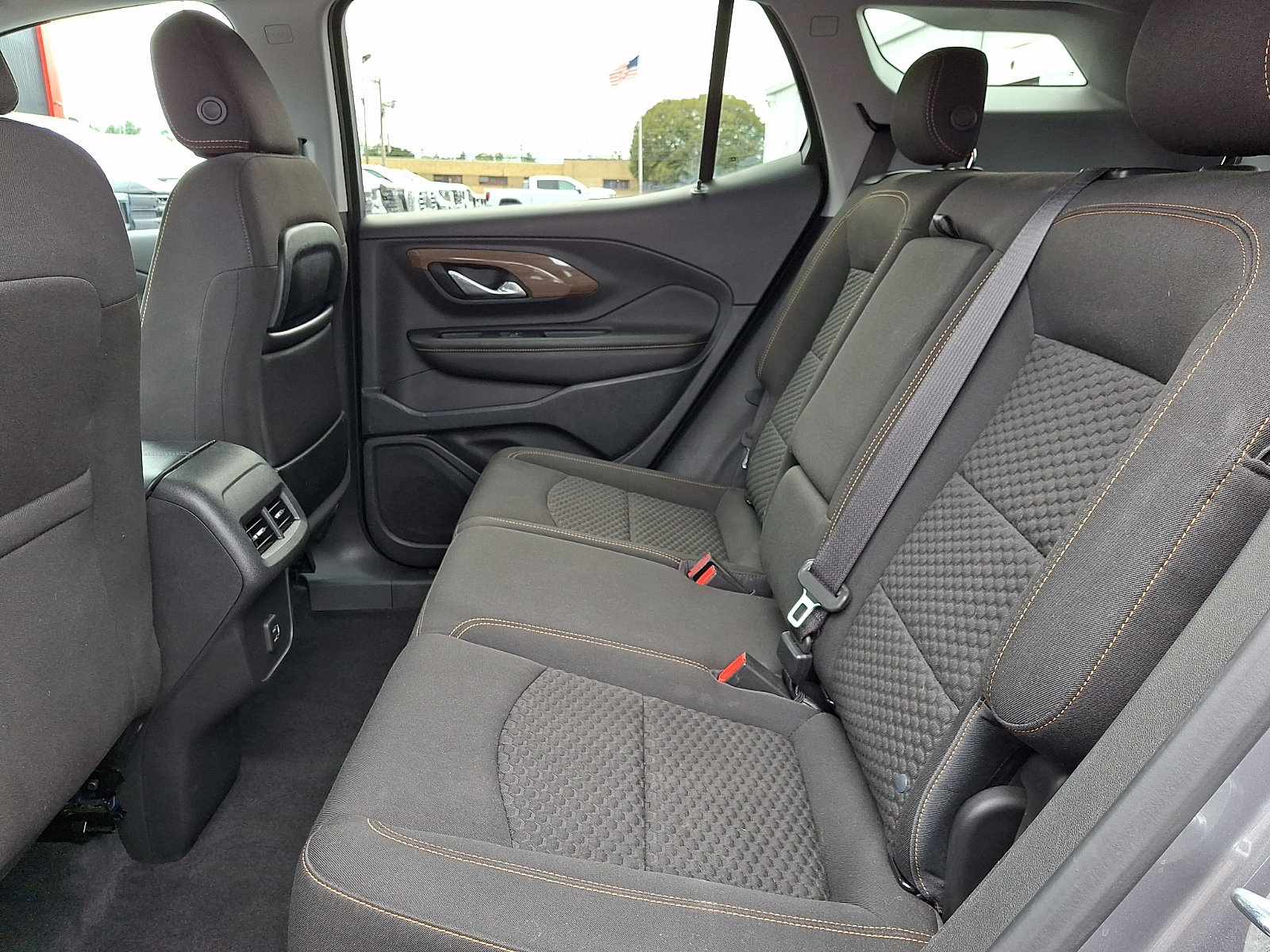 Used 2020 GMC Terrain SLE FWD image 10