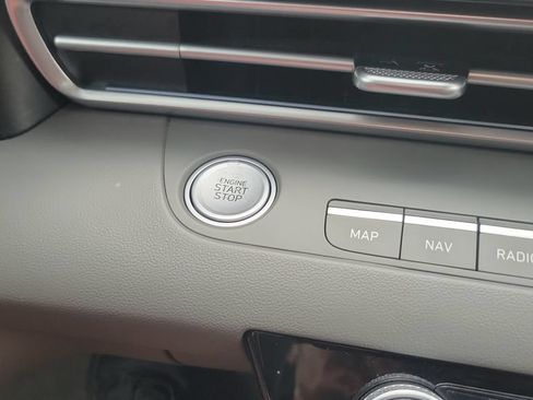 Certified 2024 Hyundai Elantra SEL FWD image 23