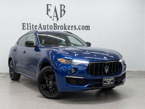 Used 2022 Maserati Levante GT AWD/4WD image 49