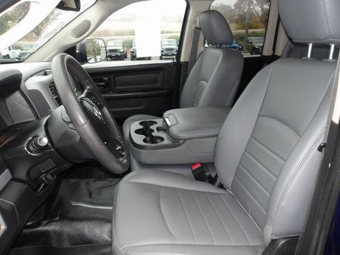 Used 2018 RAM 1500 Tradesman image 11