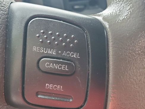 Used 2008 Dodge Ram 1500 Truck ST image 22