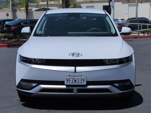 Used 2023 Hyundai Ioniq 5 SE RWD image 3