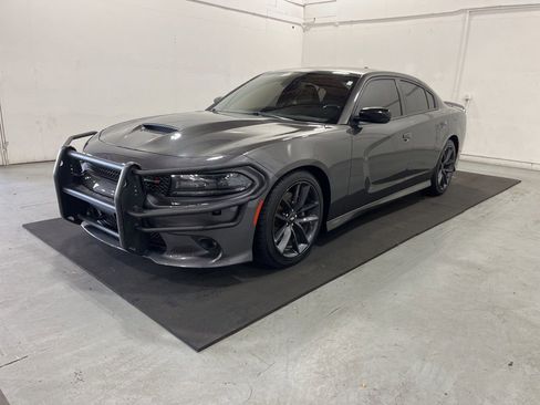Used 2019 Dodge Charger GT w/ Plus Group image 3