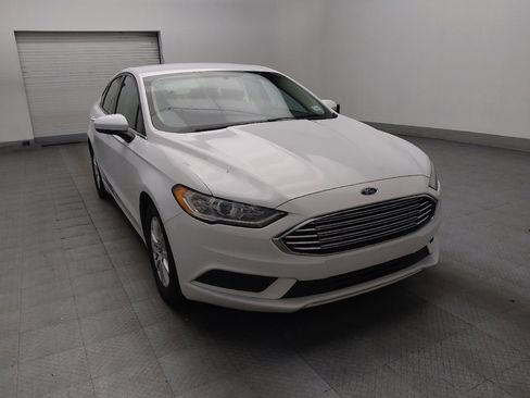 Used 2017 Ford Fusion S FWD image 13