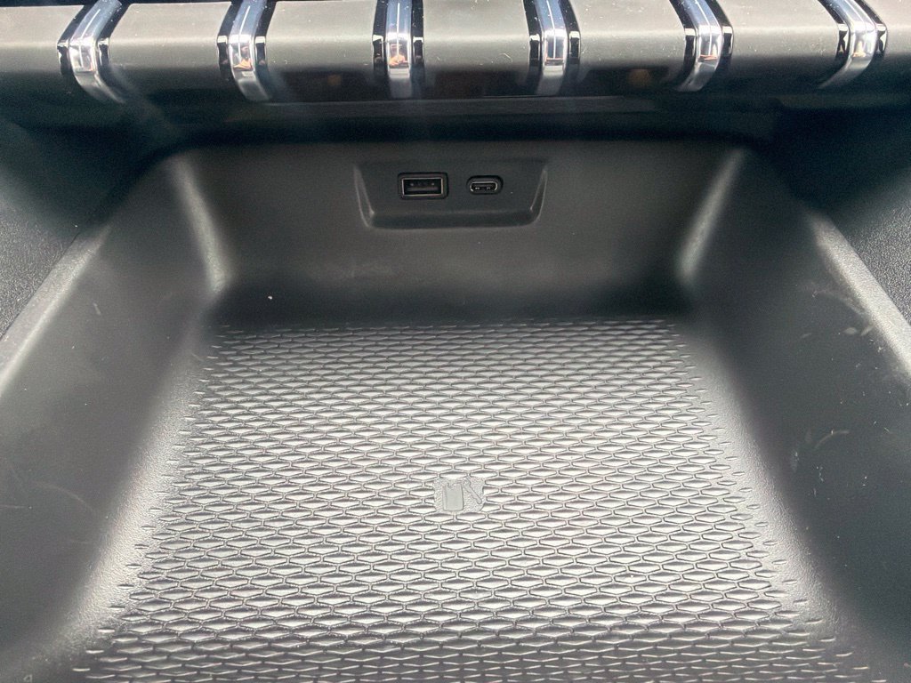 New 2027 GMC Terrain AT4 w/ Convenience Package III AWD/4WD image 29