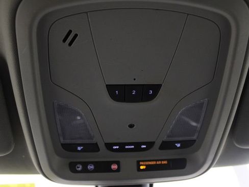 Used 2014 Chevrolet Impala LT w/ Convenience Package image 44