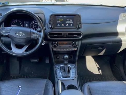 Used 2018 Hyundai Kona Limited image 11