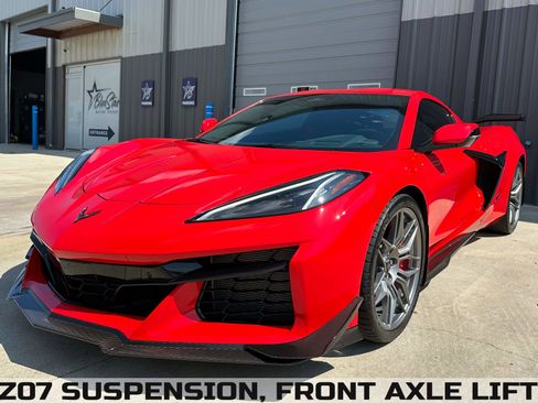 Used 2025 Chevrolet Corvette Z06 w/ Z07 Performance Package RWD image 8