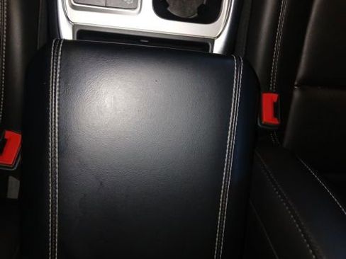 Certified 2024 Ford Explorer XLT w/ Equipment Group 202A image 30