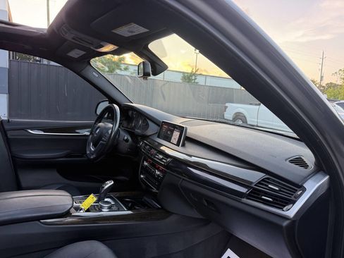 Used 2018 BMW X5 sDrive35i RWD image 9