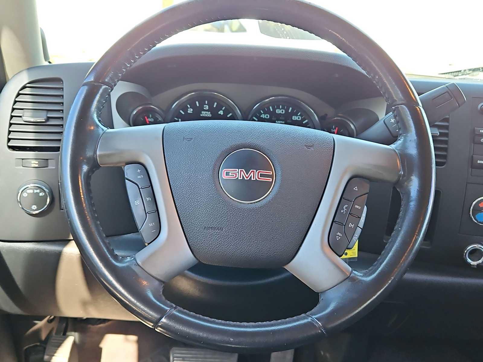 Used 2010 GMC Sierra 1500 SLE w/ Texas Edition RWD image 25