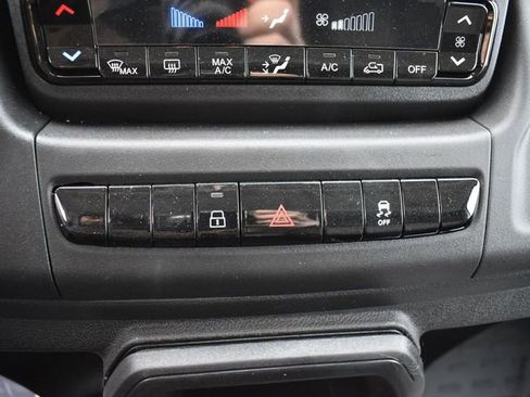 New 2025 RAM ProMaster 2500 w/ Convenience Group image 4