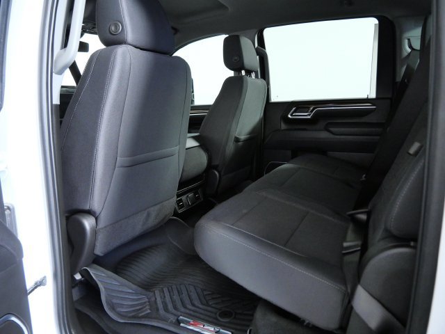 Used 2025 Chevrolet Silverado 3500 LT w/ Safety Package AWD/4WD image 15