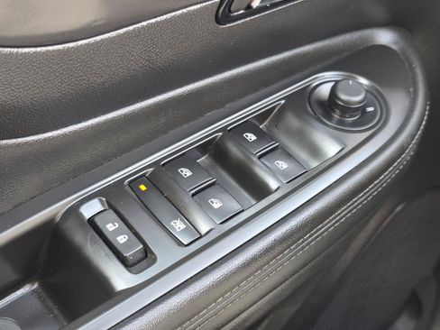 Used 2019 Buick Encore Preferred FWD image 9