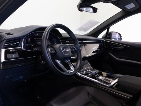 Used 2024 Audi Q7 2.0T Premium w/ Convenience Package AWD/4WD image 19